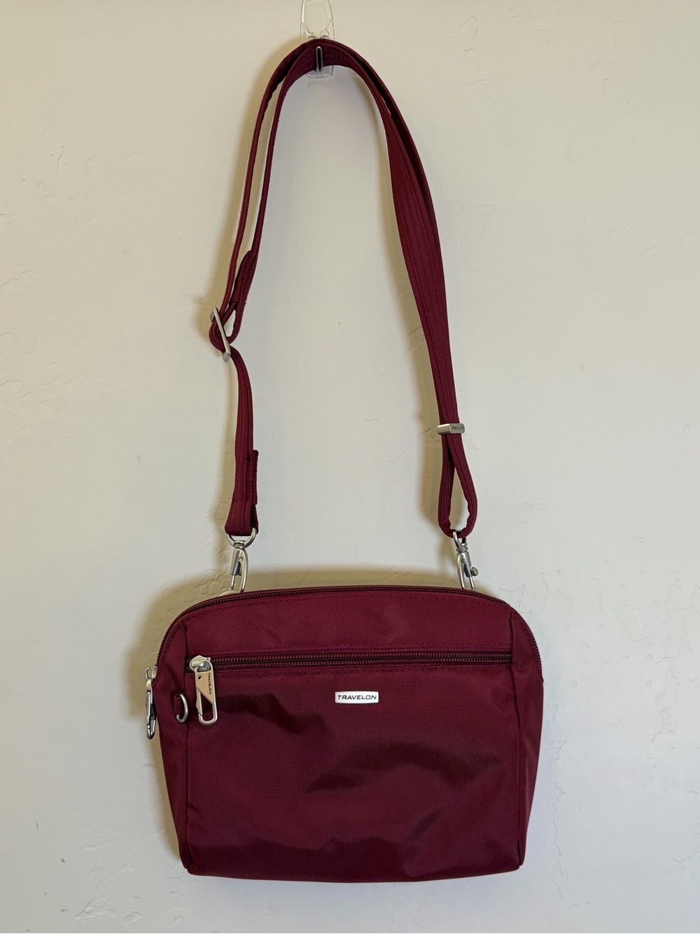 Travelon Anti-Theft Classic Convertible 8" Crossbody and Waist Pack Burgundy Red